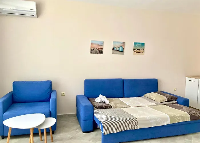 Apartments In Villas Apolon