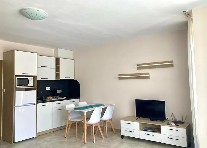 Apartments In Villas Apolon